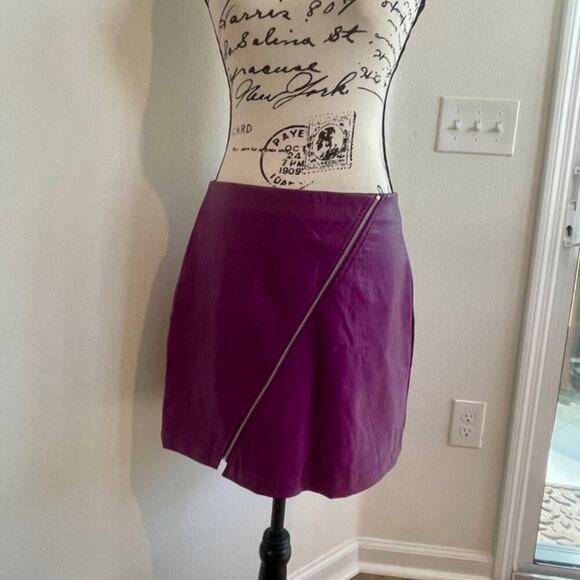 BAR III MINI SKIRT PURPLE Sz L CROC EMBOSSING FAUX LEATHER PREPPY CHIC AESTHETIC - Picture 12 of 16